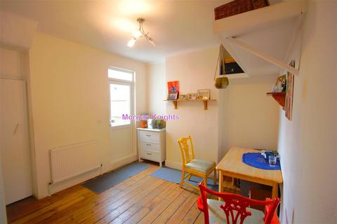 49 Ramsay Road, London, E7 9EN
