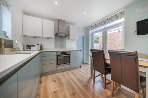 52 Aboyne Drive, London, SW20 0AL