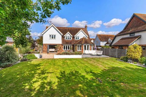 4 bedroom detached house for sale, The Gables, Chelmsford CM3