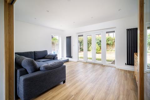 5 Dolphins Way, Gamlingay, Sandy, SG19 3NL