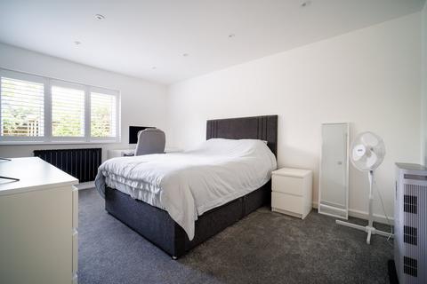 5 Dolphins Way, Gamlingay, Sandy, SG19 3NL