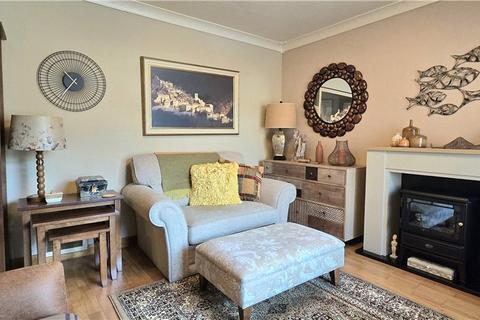 5 Red Hill Grove, Birmingham, B38 9RZ