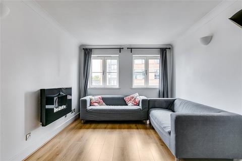 2 bedroom flat for sale, Roberts Court, Essex Road, London