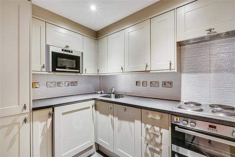 2 bedroom flat for sale, Roberts Court, Essex Road, London