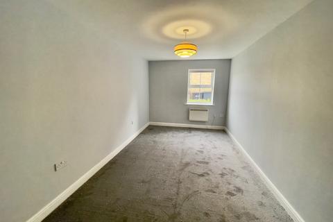 2 bedroom flat to rent, Manor Fold, Horsforth, Leeds, West Yorkshire, LS18