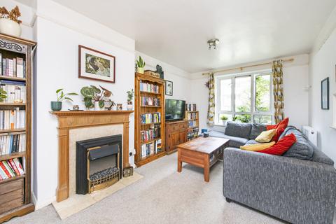 2 bedroom flat for sale, Beaufort Court, Beaufort Road, Richmond, Surrey