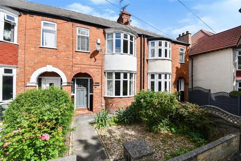 3 bedroom end of terrace house for sale, Swanland Road, Hessle