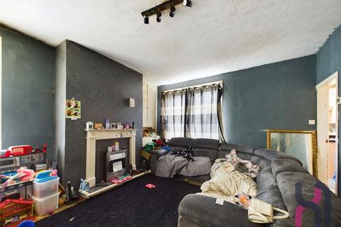 2 Laurel Avenue, Darwen, BB3 3AG