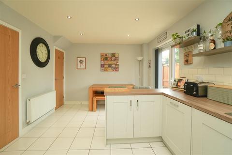 31 Regent Drive, Easingwold, York, YO61 3QX