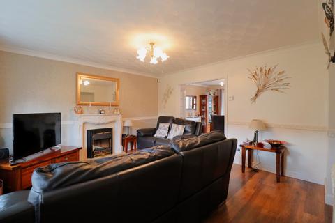 4 bedroom detached house for sale, Monk Bretton Barnsley S71