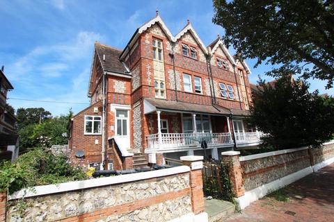 2 bedroom flat for sale, Enys Road, Eastbourne, BN21 2DX