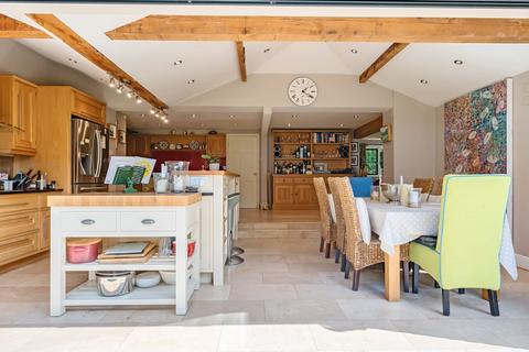 Wheatcroft Bashurst Hill, Itchingfield, Horsham, RH13 0NY