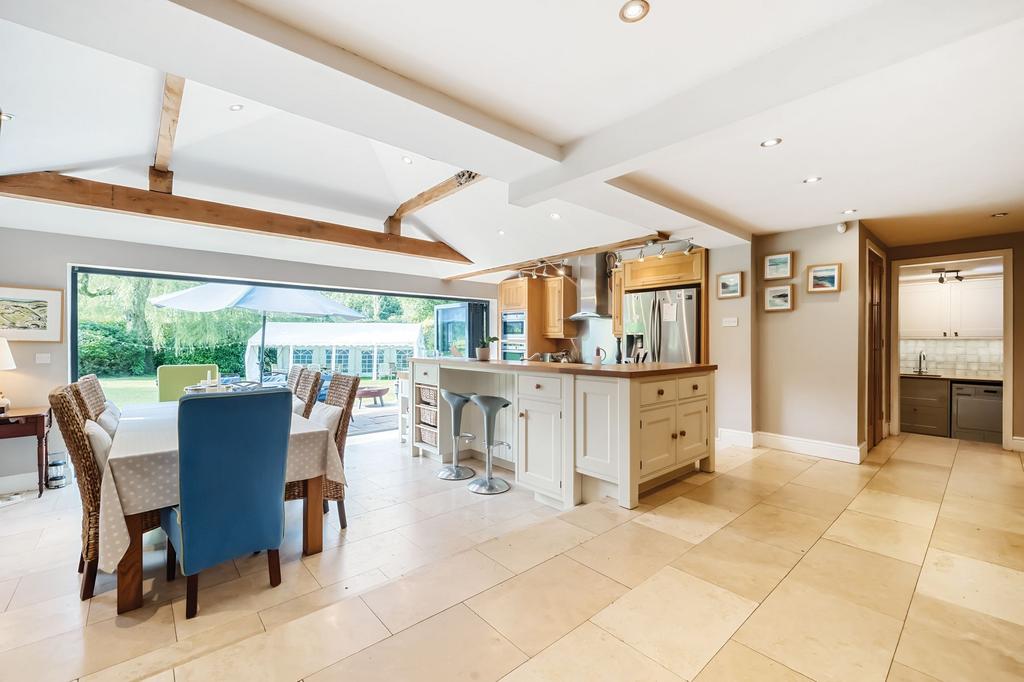 Kitchen/breakfast