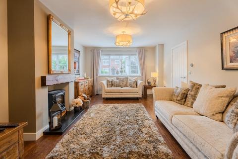 4 bedroom detached house for sale, Gorge Road, Hurst Hill