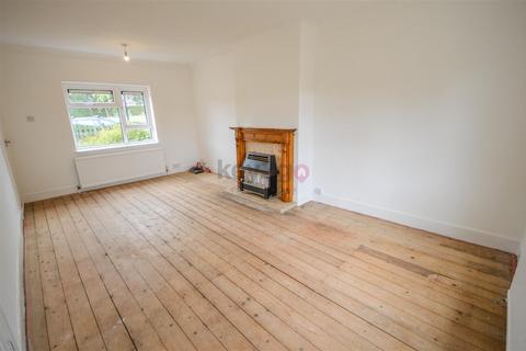 3 bedroom end of terrace house for sale, Jaunty Road, Sheffield, S12