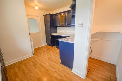 3 bedroom end of terrace house for sale, Jaunty Road, Sheffield, S12