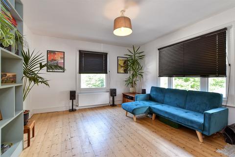 4 bedroom end of terrace house for sale, Clyde Road, Brighton, East Sussex