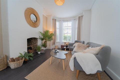 3 bedroom terraced house for sale, Chequers Road, Chorlton Green