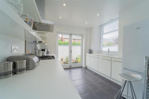 3 bedroom terraced house for sale, Chequers Road, Chorlton Green