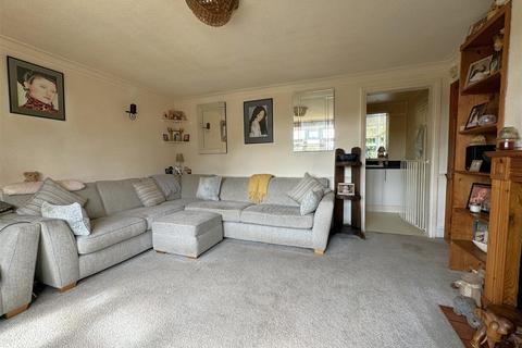 4 bedroom semi-detached house for sale, Priory Field, Upper Beeding, Steyning