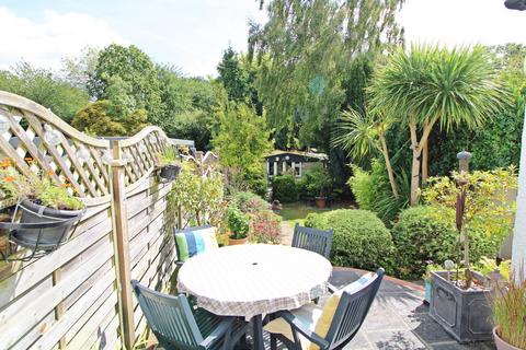 95 Monks Orchard Road, Beckenham, BR3 3BJ