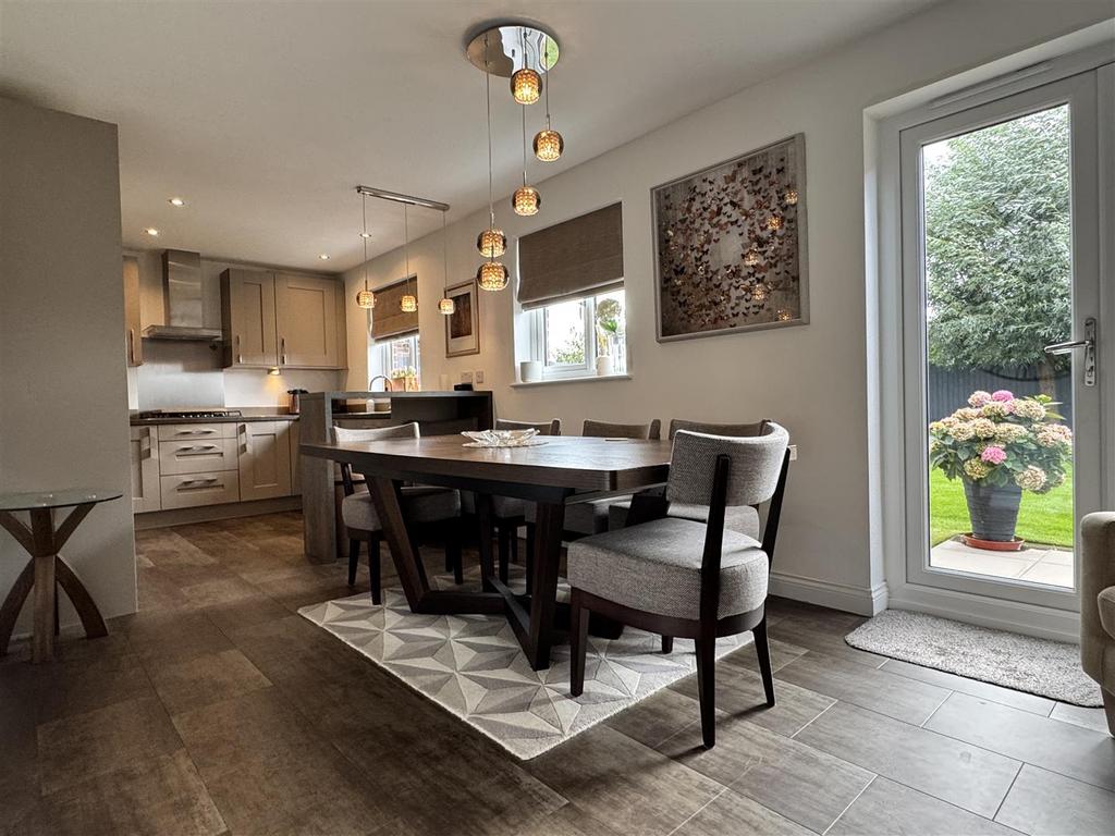 Family dining kitchen