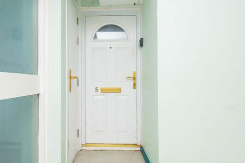 1 bedroom flat for sale, Crescent Towers, Leeds, West Yorkshire, LS11 5UP