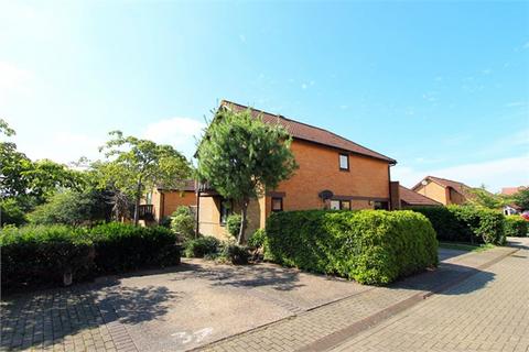 41 Gramwell, Shenley Church End, Milton Keynes, MK5 6DG
