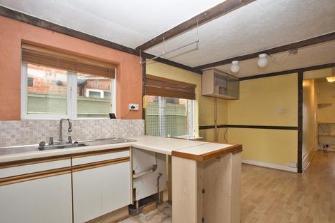 95 Chart Road, Folkestone, CT19 4EP