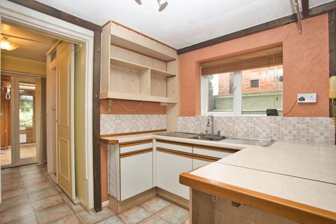 95 Chart Road, Folkestone, CT19 4EP