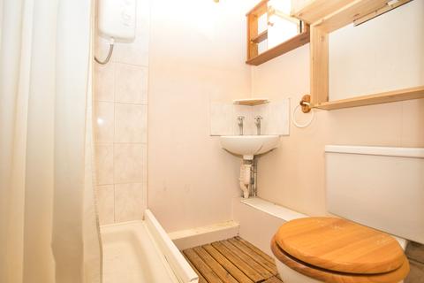 95 Chart Road, Folkestone, CT19 4EP