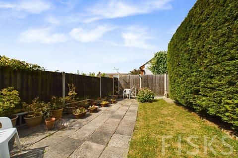 2 bedroom semi-detached bungalow for sale, Thundersley Park Road, Benfleet, SS7