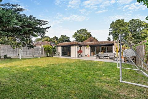 5 bedroom detached bungalow for sale, Ware Street, Weavering, Maidstone