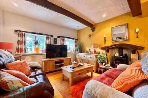 2 bedroom cottage for sale, The Fold, Barrowford, Nelson