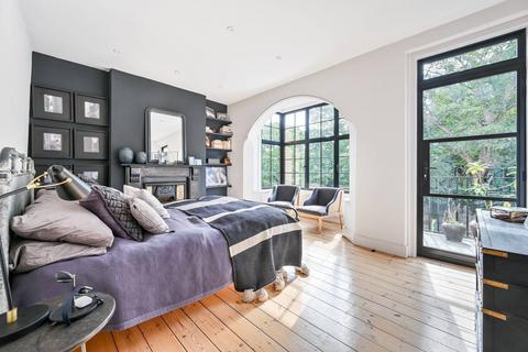 78 Wellington Gardens, London, SE7 7PH
