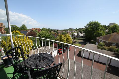 3 bedroom apartment for sale, Meads Road , Eastbourne  BN20