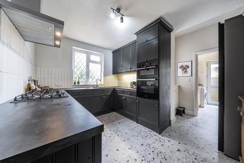 42 Copthall Road West, Ickenham, Uxbridge, UB10 8HS