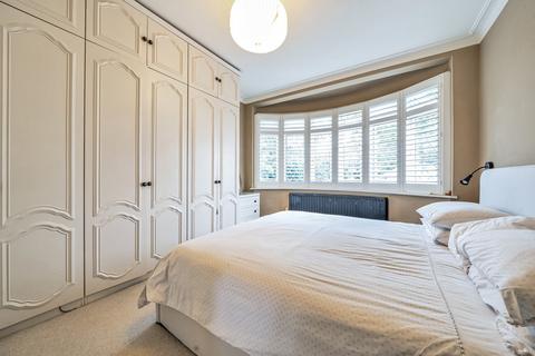 42 Copthall Road West, Ickenham, Uxbridge, UB10 8HS