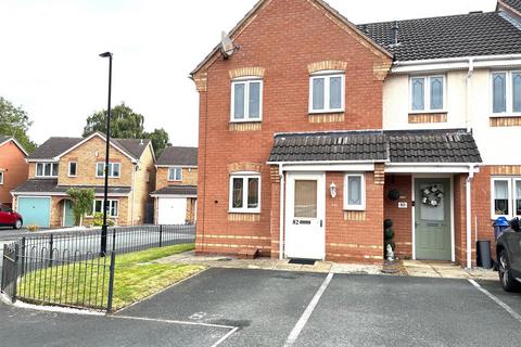 3 bedroom end of terrace house for sale, Lower Birches Way, Rugeley