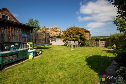 2 bedroom semi-detached house for sale, Gorgeous cottage with great garden in heart of Balcombe