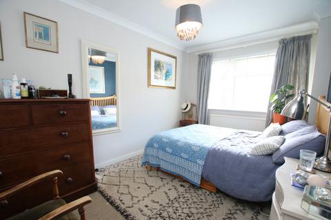 12 Browning Drive, Winchester, SO22 5AR