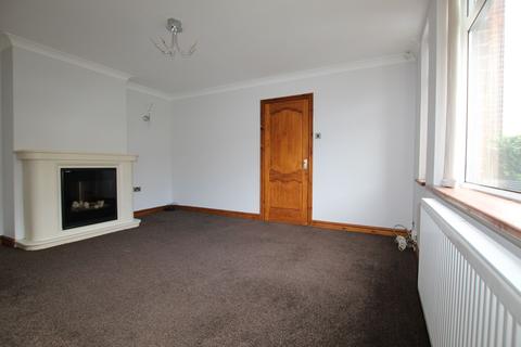 3 bedroom semi-detached house to rent, Colley Avenue, Sheffield