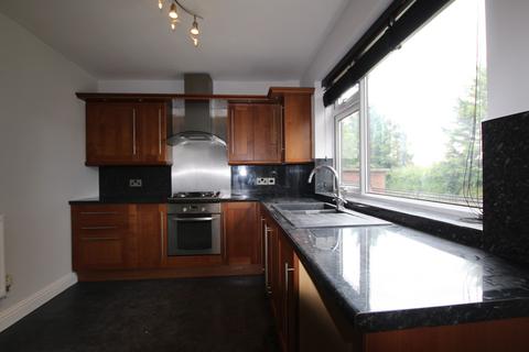 3 bedroom semi-detached house to rent, Colley Avenue, Sheffield