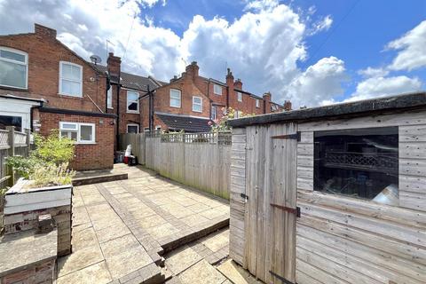 3 bedroom terraced house for sale, Albert Street, Warwick