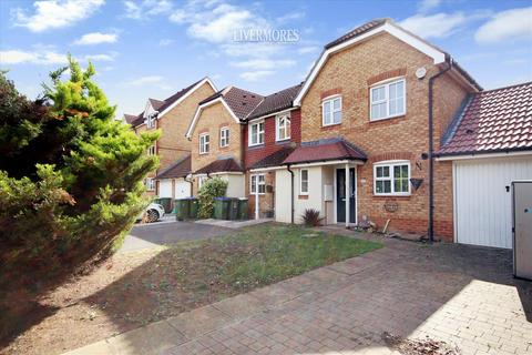 3 bedroom end of terrace house to rent, Alfriston Close, Crayford, Kent