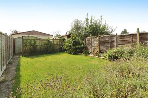 3 bedroom end of terrace house for sale, Faraday Road, Slough