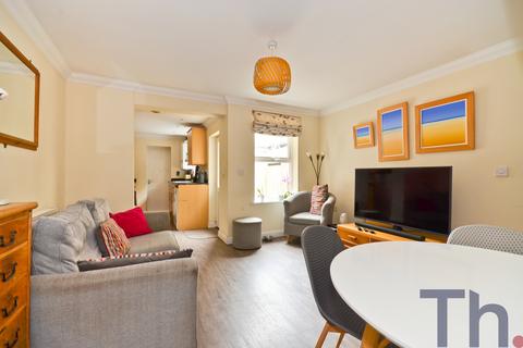 3 bedroom end of terrace house for sale, Newport PO30