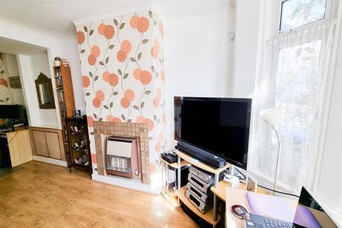 2 bedroom terraced house for sale, Guildford Road, Croydon