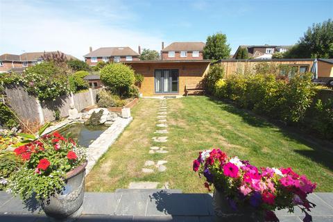22 Hillary Mount, Billericay, CM12 9JS