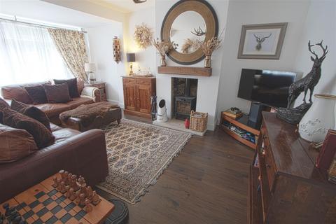 22 Hillary Mount, Billericay, CM12 9JS